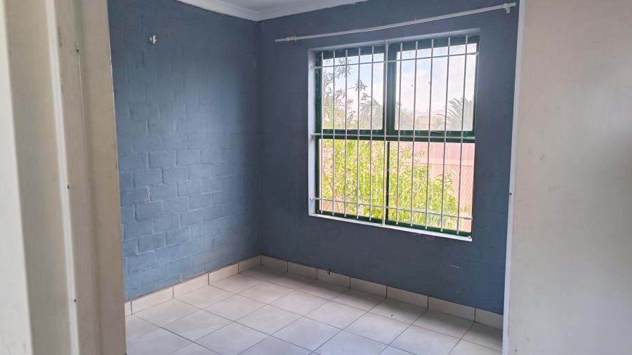 2 Bedroom Property for Sale in Table View Western Cape